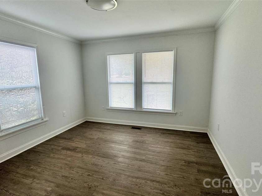 2001 Lane Street, Kannapolis, NC 28083.  MLS# CAR4353328, YatesRealty ID 20124. 