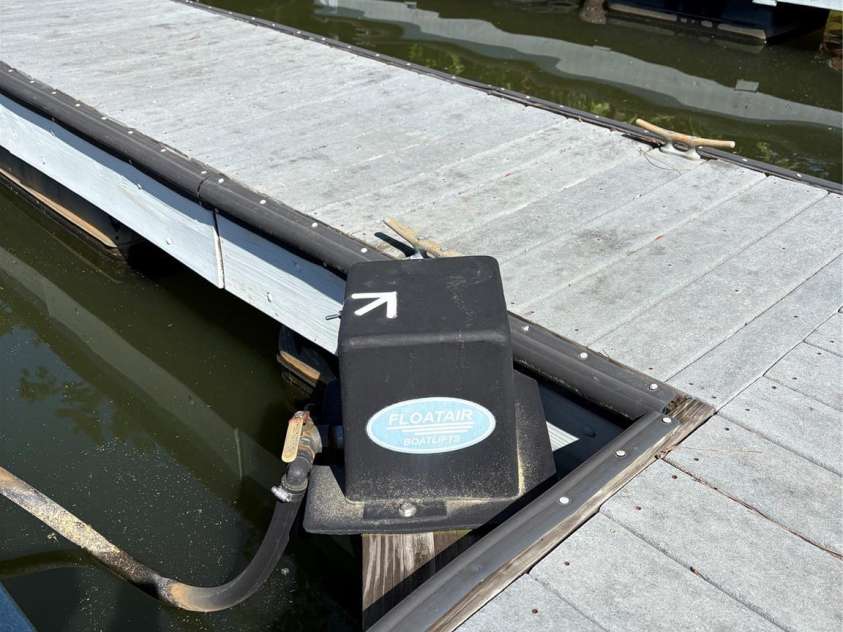 5690 Anchor Drive, Granite Falls, NC 28630.  MLS# CAR4252807, YatesRealty ID 20124. 5000 LB lift