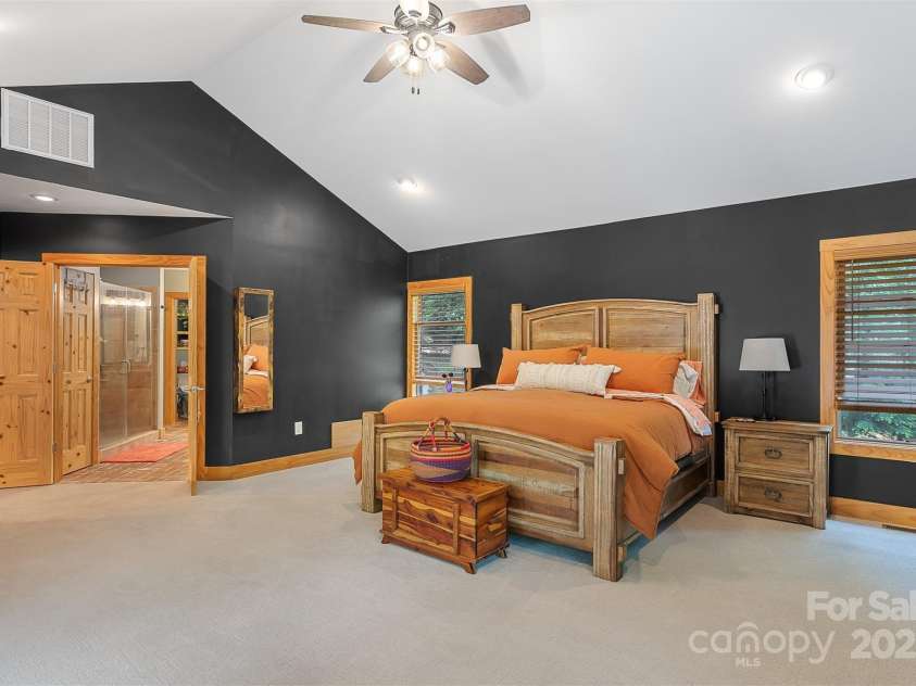 5690 Anchor Drive, Granite Falls, NC 28630.  MLS# CAR4252807, YatesRealty ID 20124. En suite' features walk-in shower and jetted tub. Walk-in closet.