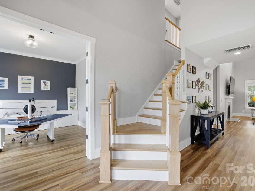 18526 Doves Crest Road, Cornelius, NC 28031.  MLS# CAR4364782, YatesRealty ID 20125. Two Story Foyer