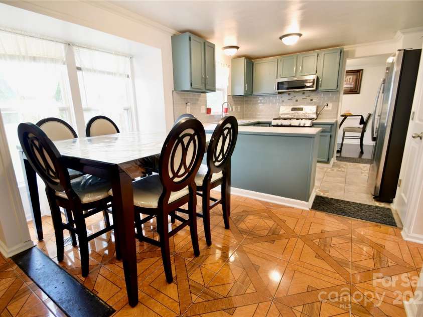 2008 Bantry Lane, Charlotte, NC 28262.  MLS# CAR4270795, YatesRealty ID 20125. 