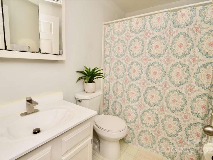 2008 Bantry Lane, Charlotte, NC 28262.  MLS# CAR4270795, YatesRealty ID 20125. 