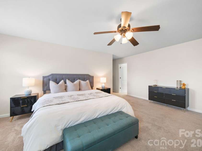 15120 Evergreen House Drive, Charlotte, NC 28273.  MLS# CAR4346445, YatesRealty ID 20126. 