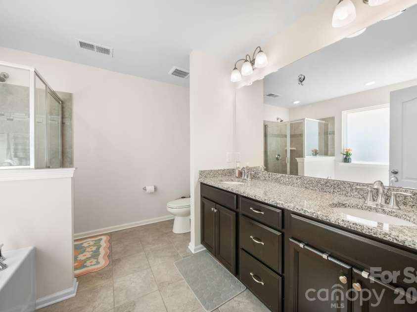 15120 Evergreen House Drive, Charlotte, NC 28273.  MLS# CAR4346445, YatesRealty ID 20126. 