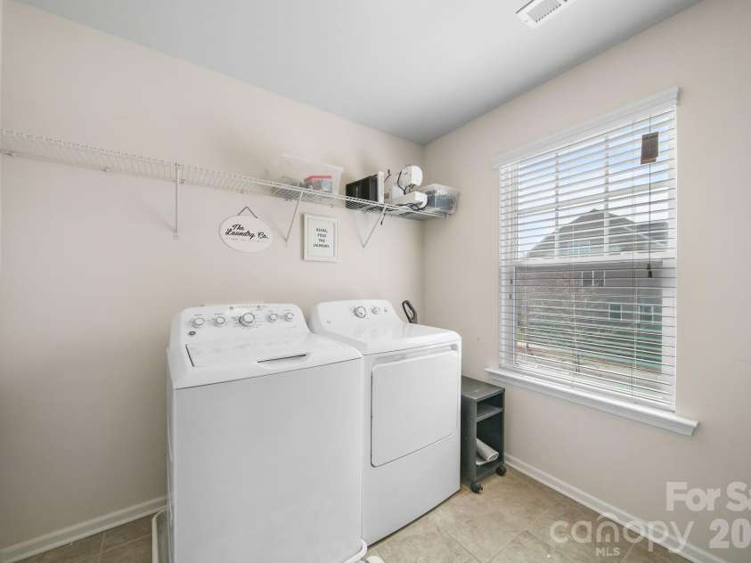 15120 Evergreen House Drive, Charlotte, NC 28273.  MLS# CAR4346445, YatesRealty ID 20126. 