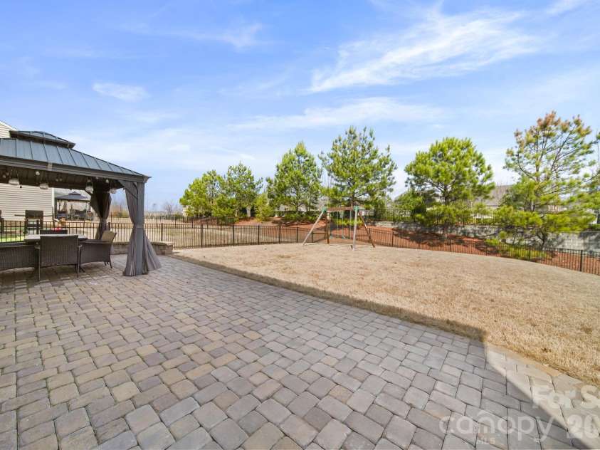 15120 Evergreen House Drive, Charlotte, NC 28273.  MLS# CAR4346445, YatesRealty ID 20126. 
