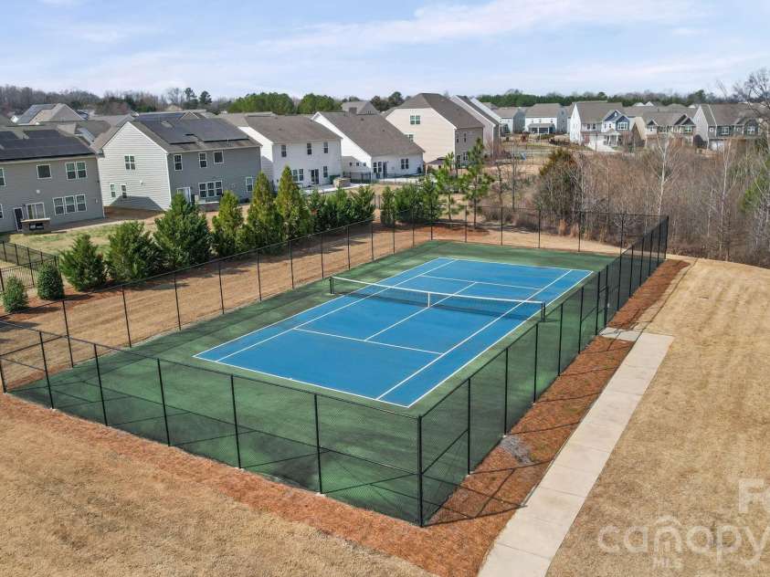 15120 Evergreen House Drive, Charlotte, NC 28273.  MLS# CAR4346445, YatesRealty ID 20126. 