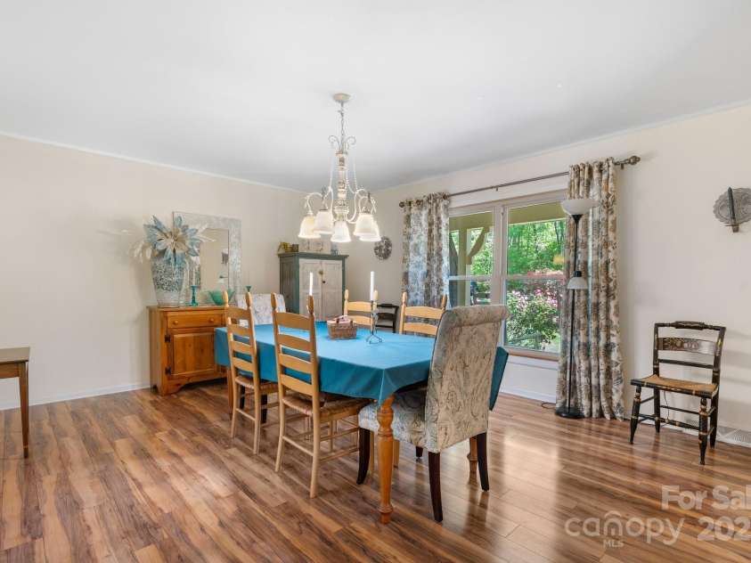 701 5th Avenue, Conover, NC 28613.  MLS# CAR4271865, YatesRealty ID 20126. 