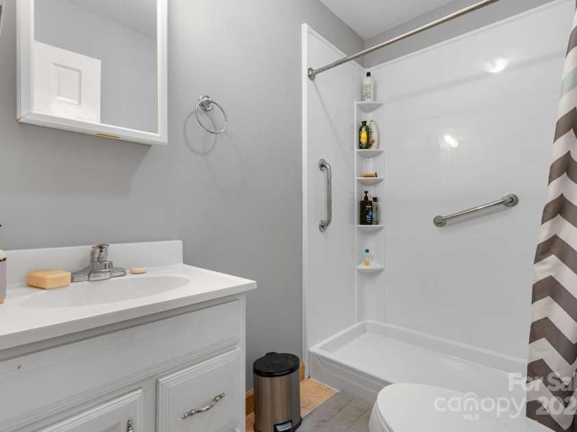 701 5th Avenue, Conover, NC 28613.  MLS# CAR4271865, YatesRealty ID 20126. 