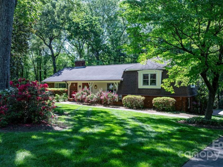 701 5th Avenue, Conover, NC 28613.  MLS# CAR4271865, YatesRealty ID 20126. 