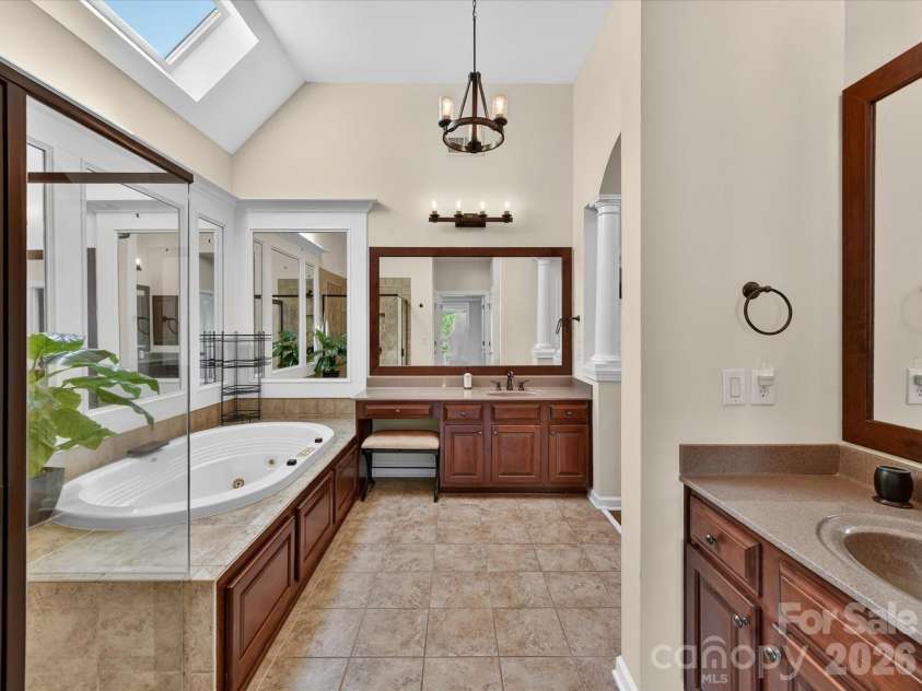 404 Three Greens Drive, Huntersville, NC 28078.  MLS# CAR4369086, YatesRealty ID 20127. 