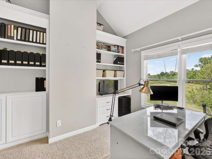 404 Three Greens Drive, Huntersville, NC 28078.  MLS# CAR4369086, YatesRealty ID 20127. 