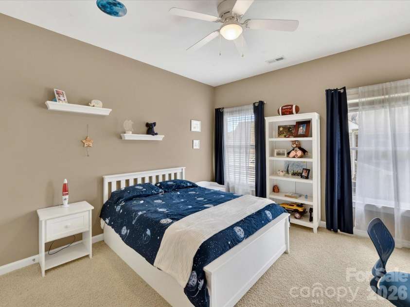 404 Three Greens Drive, Huntersville, NC 28078.  MLS# CAR4369086, YatesRealty ID 20127. 