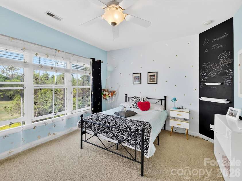 404 Three Greens Drive, Huntersville, NC 28078.  MLS# CAR4369086, YatesRealty ID 20127. 