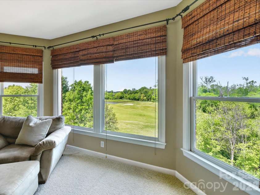 404 Three Greens Drive, Huntersville, NC 28078.  MLS# CAR4369086, YatesRealty ID 20127. 