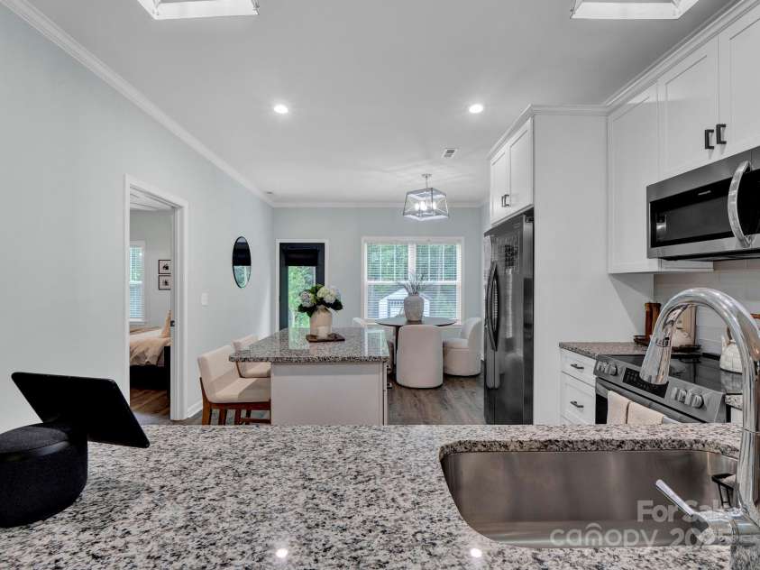 720 4th Street, Stanley, NC 28164.  MLS# CAR4271669, YatesRealty ID 20127. 