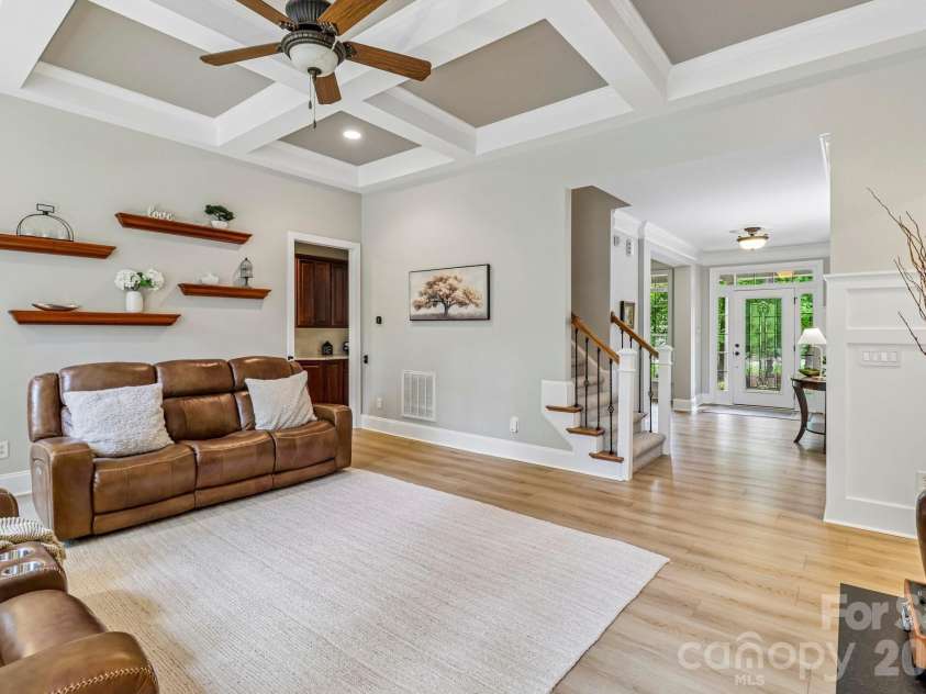 4006 Waxhaw Crossing Drive, Waxhaw, NC 28173.  MLS# CAR4376713, YatesRealty ID 20128. 