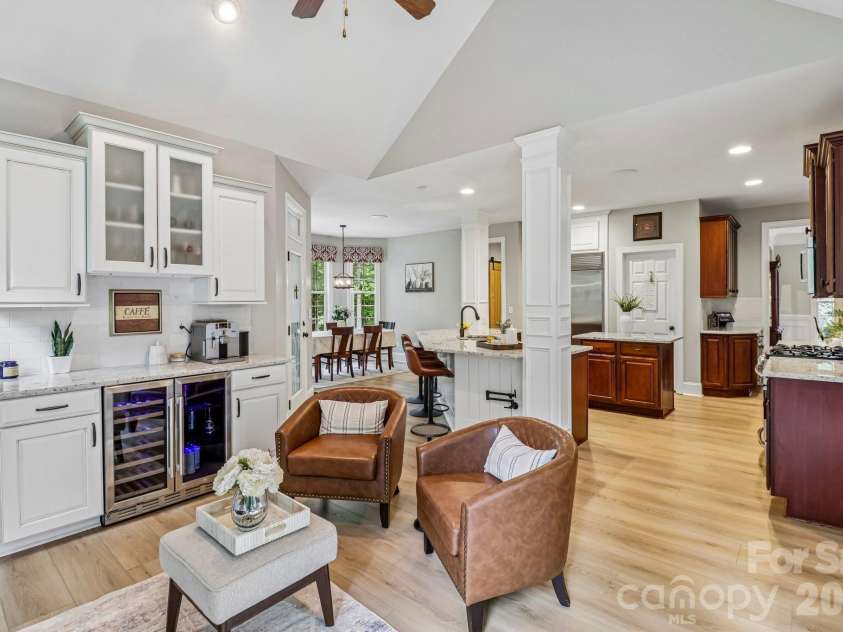 4006 Waxhaw Crossing Drive, Waxhaw, NC 28173.  MLS# CAR4376713, YatesRealty ID 20128. 