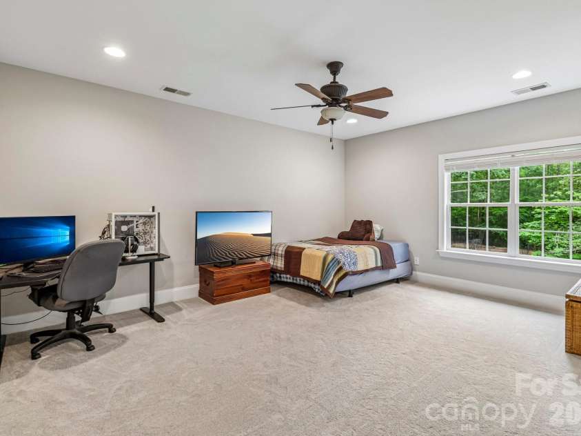 4006 Waxhaw Crossing Drive, Waxhaw, NC 28173.  MLS# CAR4376713, YatesRealty ID 20128. 