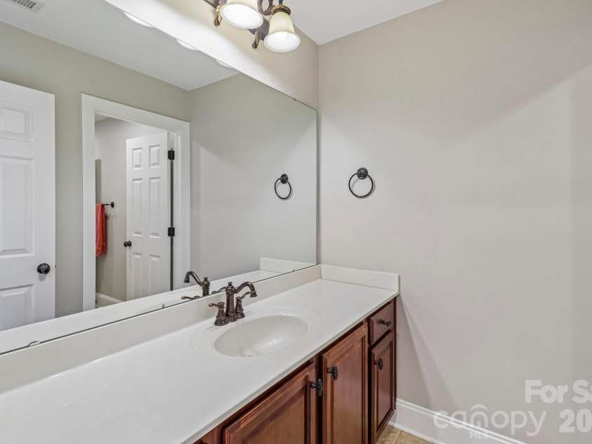 4006 Waxhaw Crossing Drive, Waxhaw, NC 28173.  MLS# CAR4376713, YatesRealty ID 20128. 