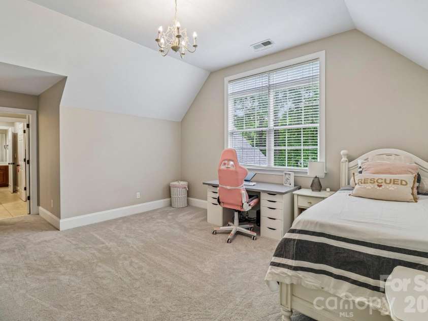 4006 Waxhaw Crossing Drive, Waxhaw, NC 28173.  MLS# CAR4376713, YatesRealty ID 20128. 