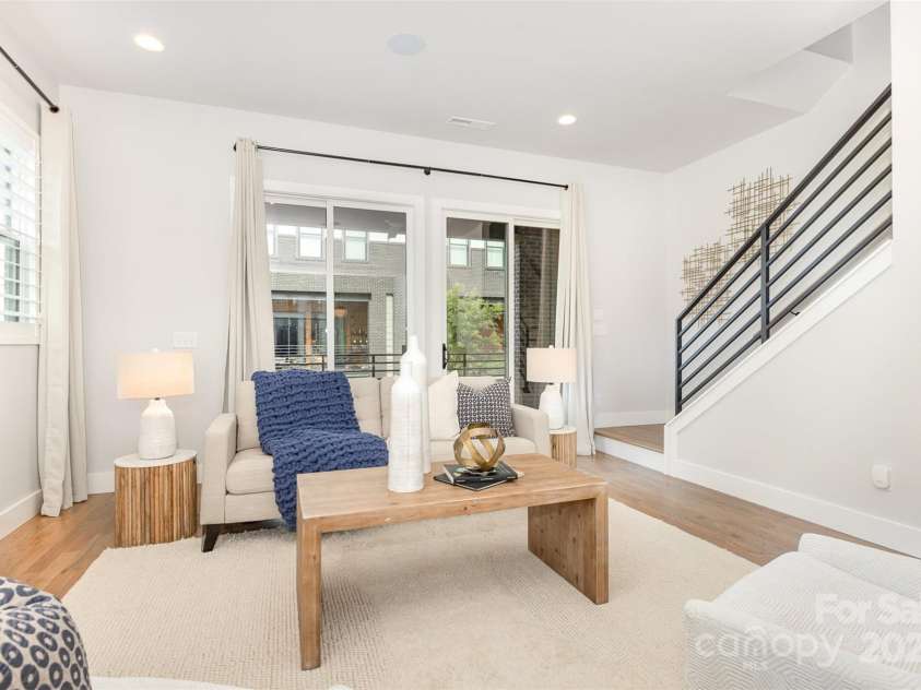 2523 Irwin Stream Road, Charlotte, NC 28208.  MLS# CAR4271424, YatesRealty ID 20129. 