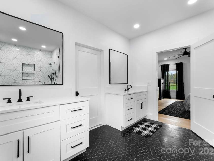 1575 Shinnville Road, Cleveland, NC 27013.  MLS# CAR4226114, YatesRealty ID 2013. 