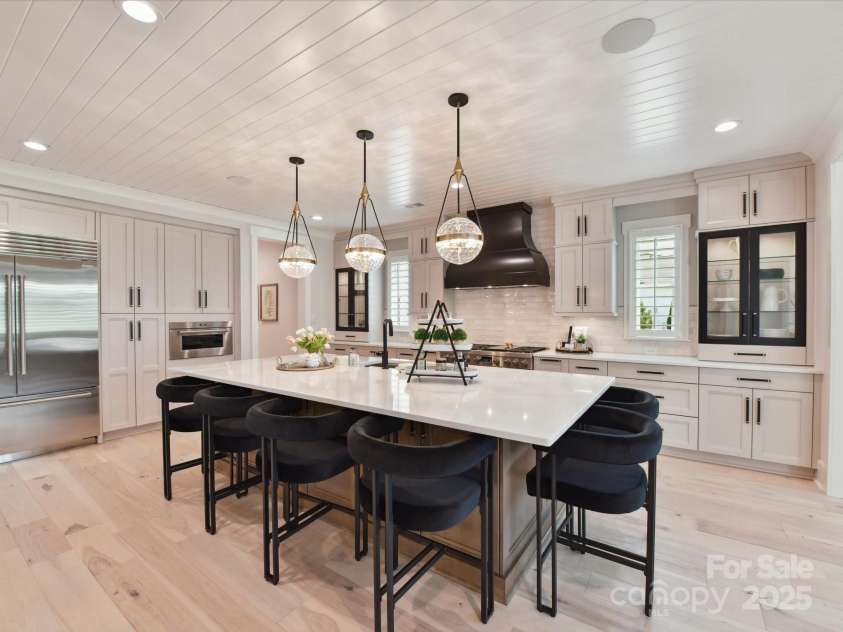 8115 Farm Crossing Lane, Huntersville, NC 28078.  MLS# CAR4188374, YatesRealty ID 2013. 