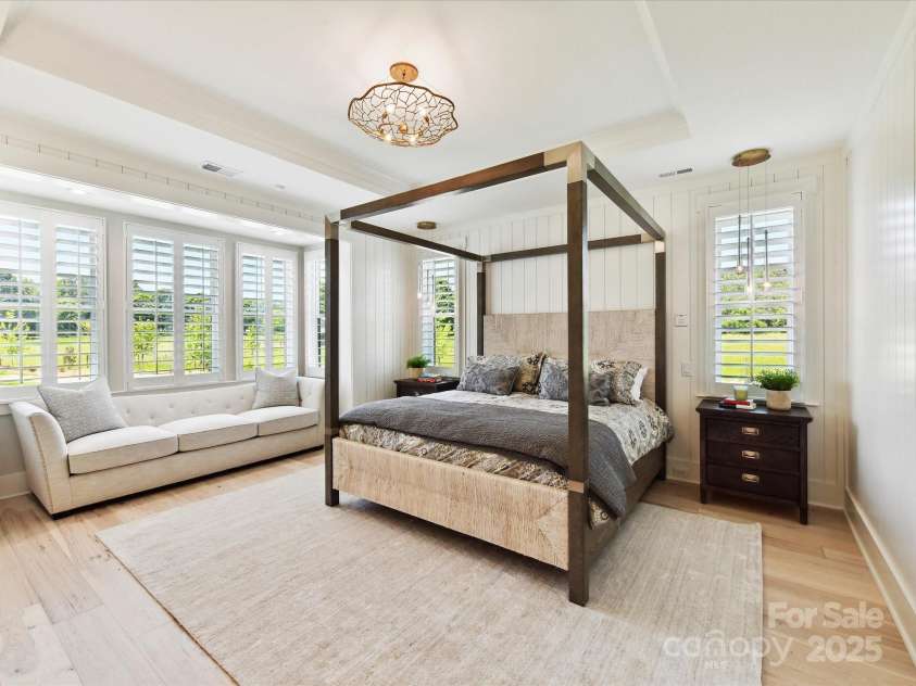 8115 Farm Crossing Lane, Huntersville, NC 28078.  MLS# CAR4188374, YatesRealty ID 2013. 