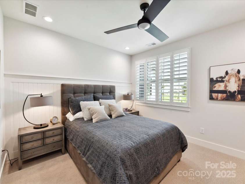 8115 Farm Crossing Lane, Huntersville, NC 28078.  MLS# CAR4188374, YatesRealty ID 2013. 