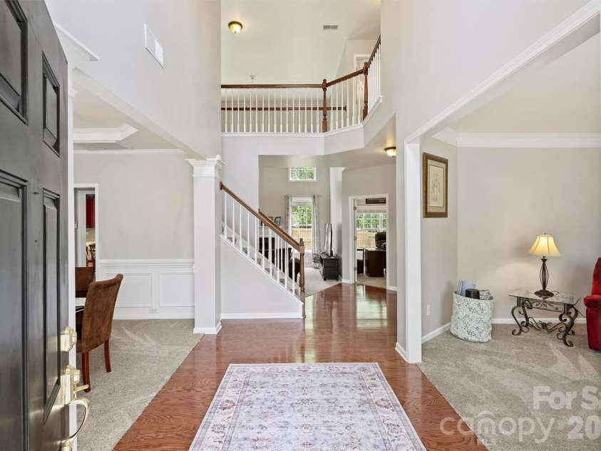 2515 Godsey Wood Drive, Charlotte, NC 28213.  MLS# CAR4367599, YatesRealty ID 20130. 