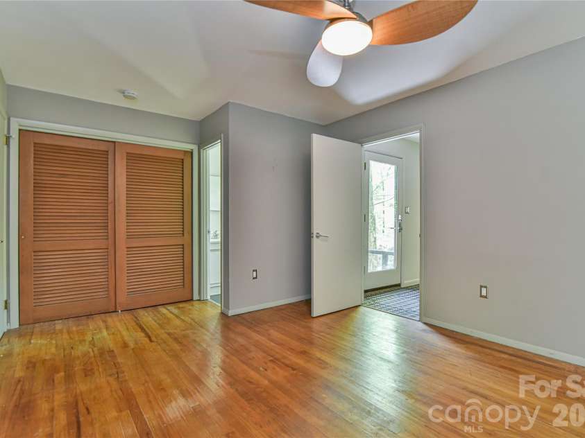 1 Hillcrest Lane, Black Mountain, NC 28711.  MLS# CAR4368421, YatesRealty ID 20131. Bedroom #2