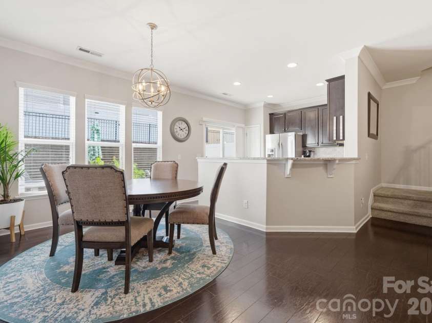 2441 Diplomat Lane, Charlotte, NC 28210.  MLS# CAR4377624, YatesRealty ID 20132. 