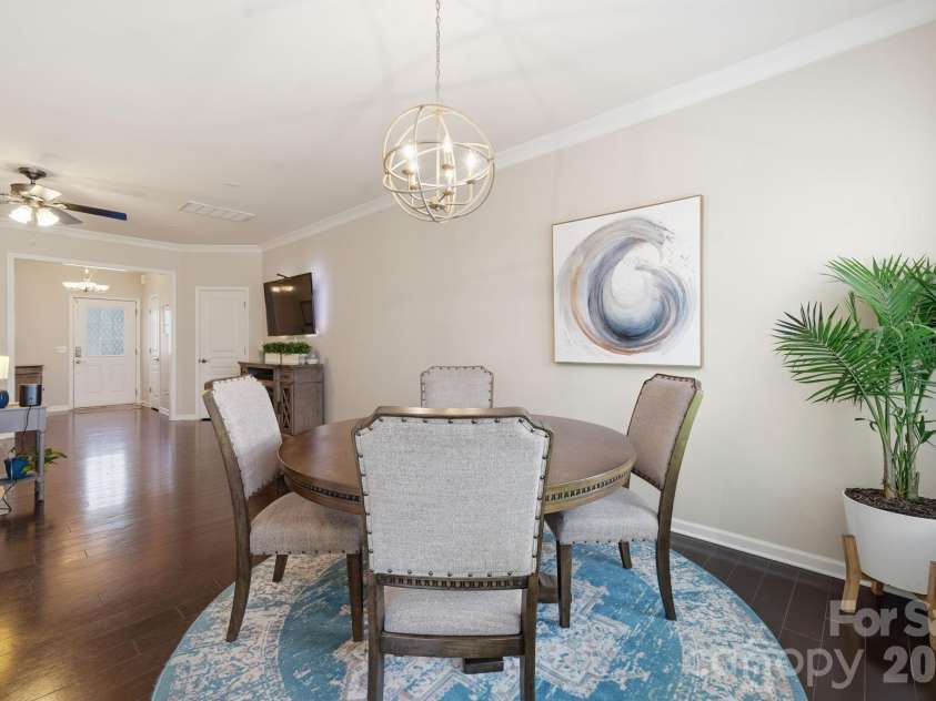 2441 Diplomat Lane, Charlotte, NC 28210.  MLS# CAR4377624, YatesRealty ID 20132. 
