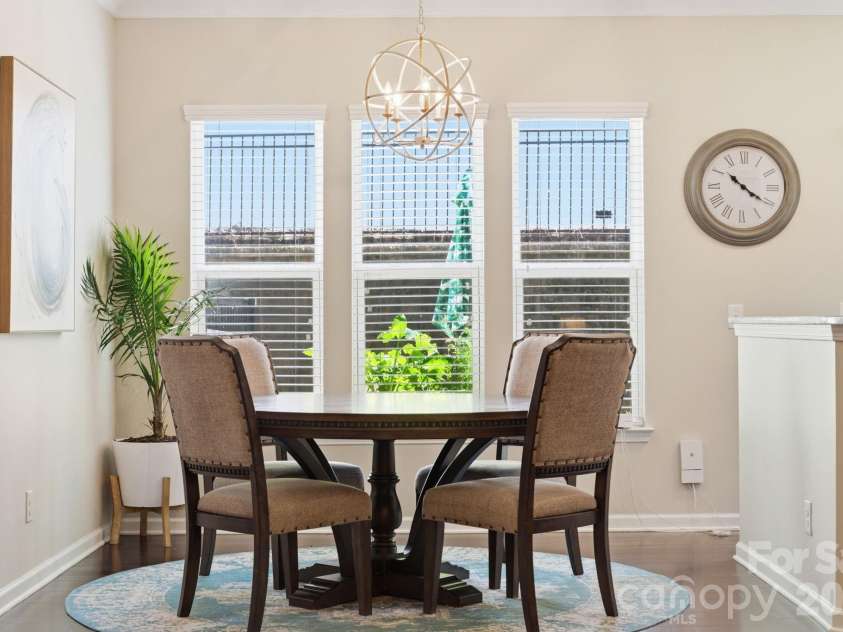 2441 Diplomat Lane, Charlotte, NC 28210.  MLS# CAR4377624, YatesRealty ID 20132. 