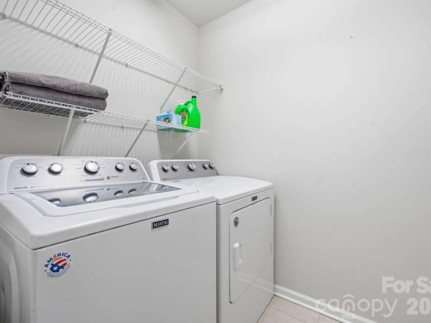 2441 Diplomat Lane, Charlotte, NC 28210.  MLS# CAR4377624, YatesRealty ID 20132. 