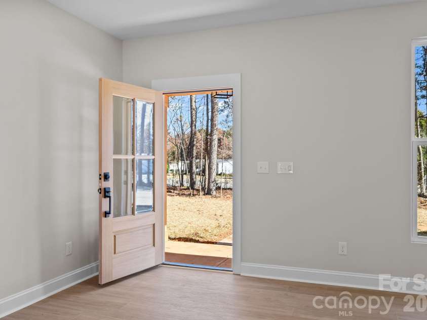 2319 Lee Lawing Road, Lincolnton, NC 28092.  MLS# CAR4349001, YatesRealty ID 20133. 