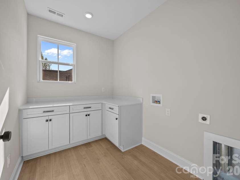 2319 Lee Lawing Road, Lincolnton, NC 28092.  MLS# CAR4349001, YatesRealty ID 20133. 
