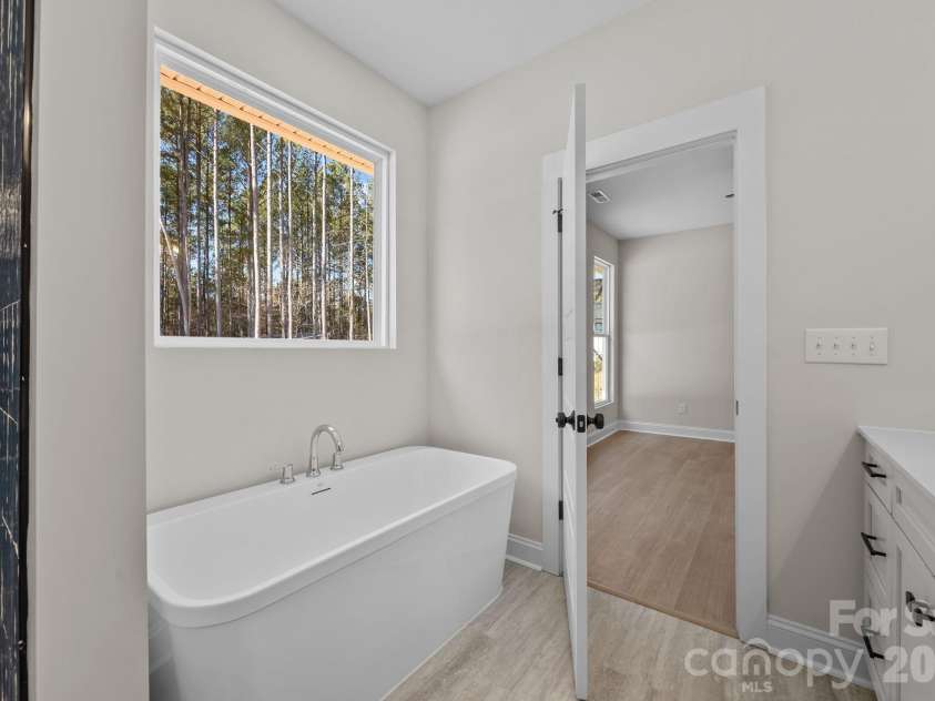 2319 Lee Lawing Road, Lincolnton, NC 28092.  MLS# CAR4349001, YatesRealty ID 20133. 