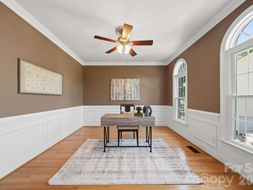 8901 Whipps Cross Court, Waxhaw, NC 28173.  MLS# CAR4377556, YatesRealty ID 20134. 