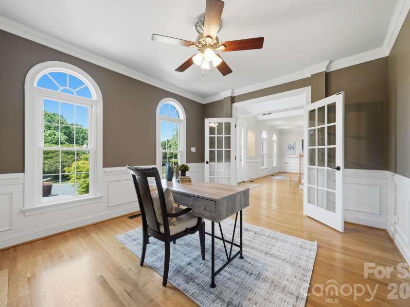 8901 Whipps Cross Court, Waxhaw, NC 28173.  MLS# CAR4377556, YatesRealty ID 20134. 