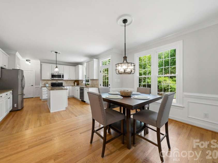 8901 Whipps Cross Court, Waxhaw, NC 28173.  MLS# CAR4377556, YatesRealty ID 20134. 