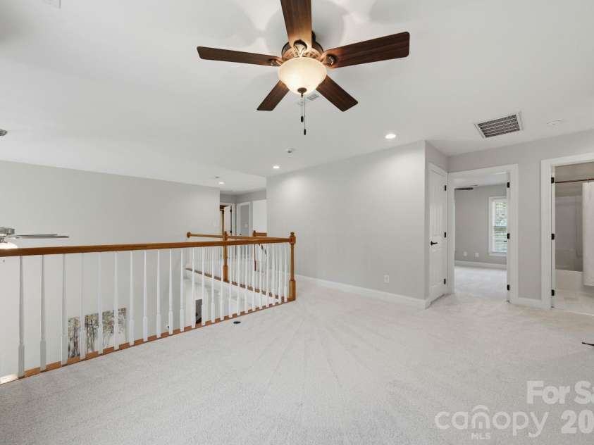 8901 Whipps Cross Court, Waxhaw, NC 28173.  MLS# CAR4377556, YatesRealty ID 20134. 