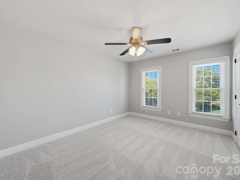8901 Whipps Cross Court, Waxhaw, NC 28173.  MLS# CAR4377556, YatesRealty ID 20134. 