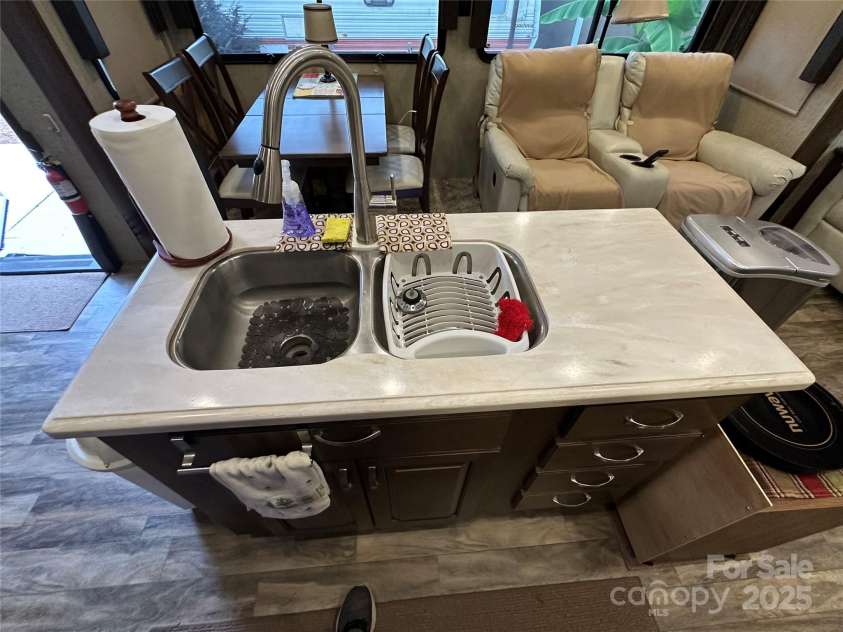 104 Cardinal Drive, New London, NC 28127.  MLS# CAR4271571, YatesRealty ID 20136. 