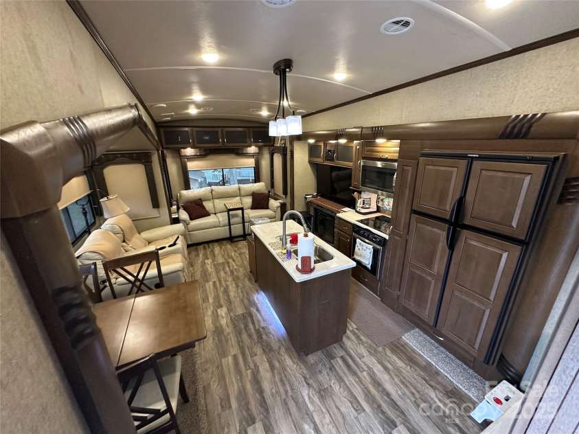 104 Cardinal Drive, New London, NC 28127.  MLS# CAR4271571, YatesRealty ID 20136. 