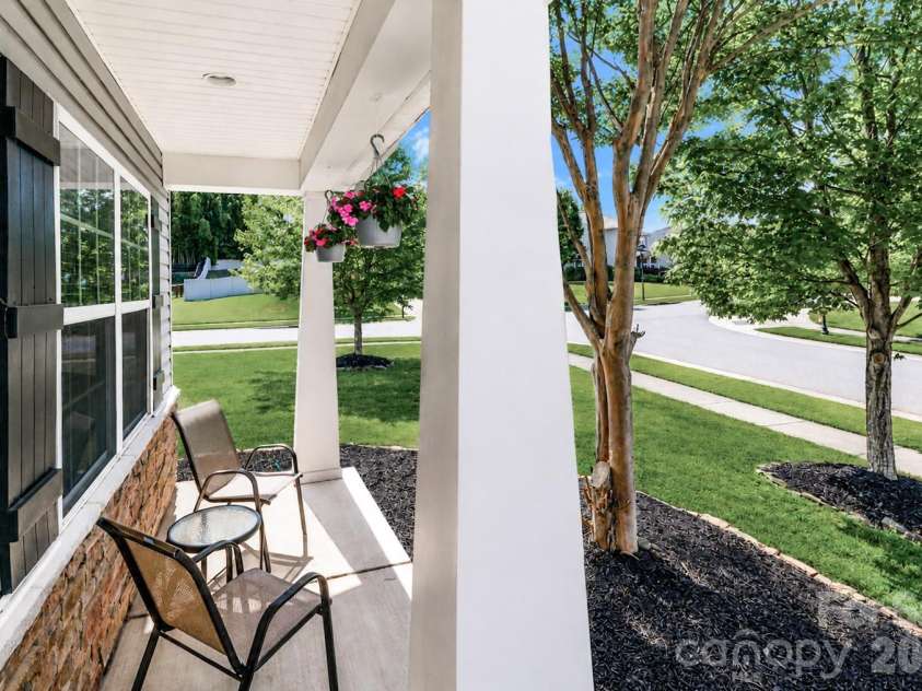 147 Colborne Drive, Mooresville, NC 28115.  MLS# CAR4374571, YatesRealty ID 20136. 