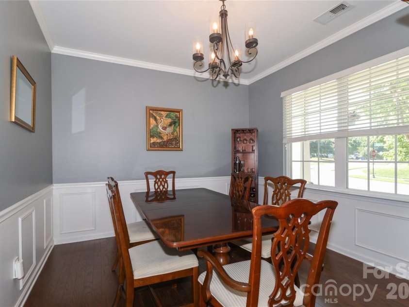 147 Colborne Drive, Mooresville, NC 28115.  MLS# CAR4374571, YatesRealty ID 20136. 
