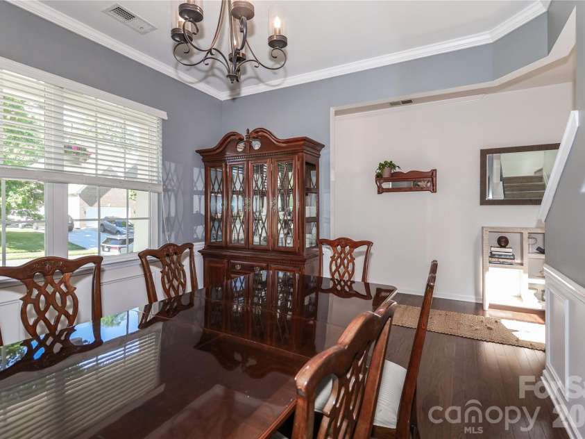 147 Colborne Drive, Mooresville, NC 28115.  MLS# CAR4374571, YatesRealty ID 20136. 