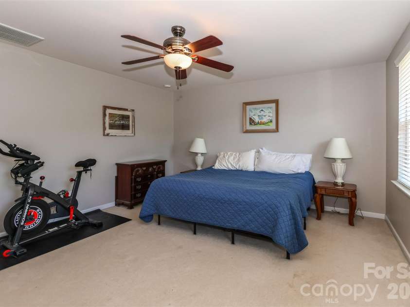 147 Colborne Drive, Mooresville, NC 28115.  MLS# CAR4374571, YatesRealty ID 20136. 